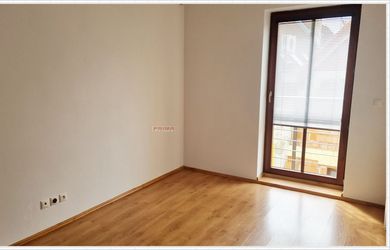 ID 3211 Prenájom: kancelárie, priestor pre masáž, centrum