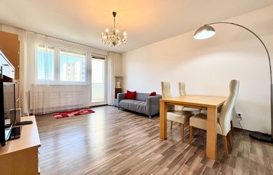 THE HOME I PREDAJ Priestranný 4 izbový byt na Bajzovej