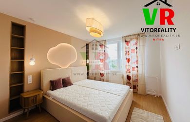 3-IZBOVÝ BYT PO KOMPLETNEJ REKONŠTRUKCII, ŽIADANÁ LOKALITA ULICA JANKA KRÁĽA