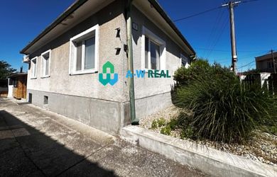 Útulný 4 izbový rodinný dom v Mliečanoch – bývanie v tichej uličke s bonusmi, ktoré si zamilujete!