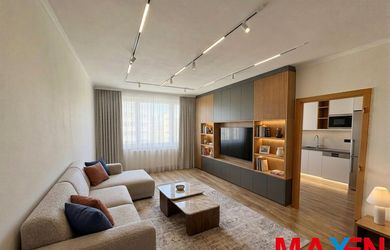 Priestranný 4 izbový byt s loggiou, 79 m², Košice – Dargovských hrdinov, Ideálny na rekonštrukciu podľa vašich predstáv