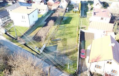 Pozemok pre rodinný dom / 660 m2/, Jablonové okr. Bytča