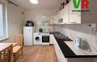 3-IZBOVÝ BYT V CENTRE MESTA NA ŠTÚROVEJ ULICI S ROZLOHOU 68M2 PLUS BALKÓNY