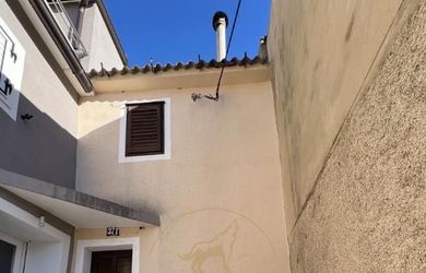 TOP NA PREDAJ: 3izbový rodinný dom 50m2, 4km od mora - ostrov KRK Chorvátsko (obec Draga Bašćanska)