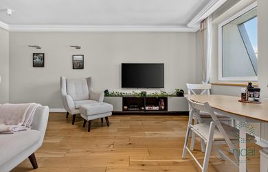 NIDAL: Predaj – 3-izbový mezonet s balkónom na Špitálskej 16 v Starom Meste