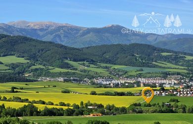 Slnečný pozemok s výhľadom na Nízke Tatry