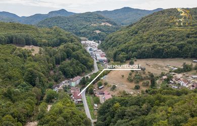 Moderný 4-izbový byt s garážou, bazénom a záhradou v lone prírody
