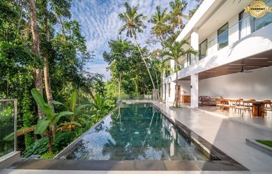 Babony TRE I Na predaj Luxusná vila „Tomma“ v Ubud, Bali