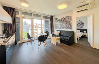 Terasa s výhľadom na celé mesto, všetko na skok | 2i, 47 m² | 7. posch. | Centrum Bratislavy