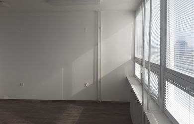 MLADÁ GARDA - Prenájom kancelárie 30 m2 na Račianskej ul.