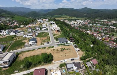 Exkluzívny pozemok so stavebným povolením a  panoramatickým výhľadom