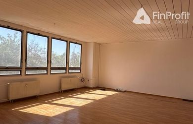 Multifunkčný priestor na prenájom - 120 m2, Pestovateľská ul.