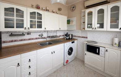 DIRECTREAL|Na predaj 5-izbový byt so záhradkou, 2x loggia a garáž v obci Neded – Výnimočná ponuka!