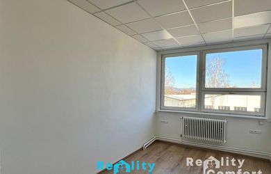 REALITY COMFORT - Výhodný prenájom kancelárie neďaleko centra Prievidze