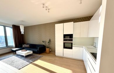 BÝVANIE BEZ KOMPROMISOV! CENTRUM MESTA! VEĽKÝ 2i BYT S ÚCHVATNÝM VÝHĽADOM!