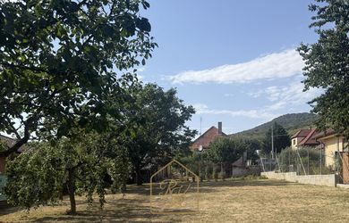 RODINNÝ DOM S 10-ÁROVOU ZÁHRADOU – ŠTITÁRE PRI NITRE