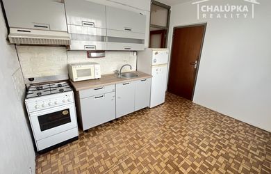3-izbový byt s lodžiou 77 m2 v Novom Meste nad Váhom, ul. Sládkovičova