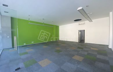 DIRECTREAL|Ponúkame na prenájom obchodné priestory v centre Trenčína