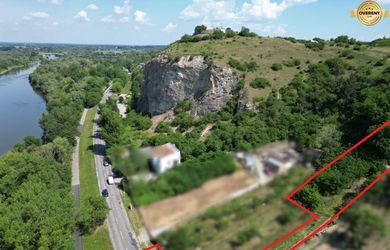 GRAVITAS | Na predaj stavebný pozemok, Devínska Nová Ves