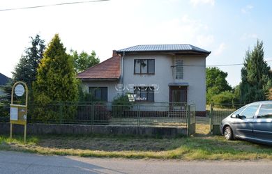 Na predaj rodinný dom s veľkou záhradou v obci Radava v okrese Nové Zámky