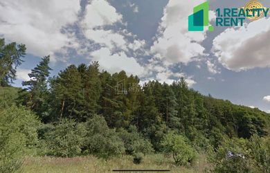 Na predaj pozemok 859 m2 v katastrálnom území Kľače