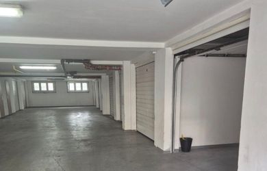 Ponúkame Vám na predaj garáž na nám. Priateľstva v D. Strede